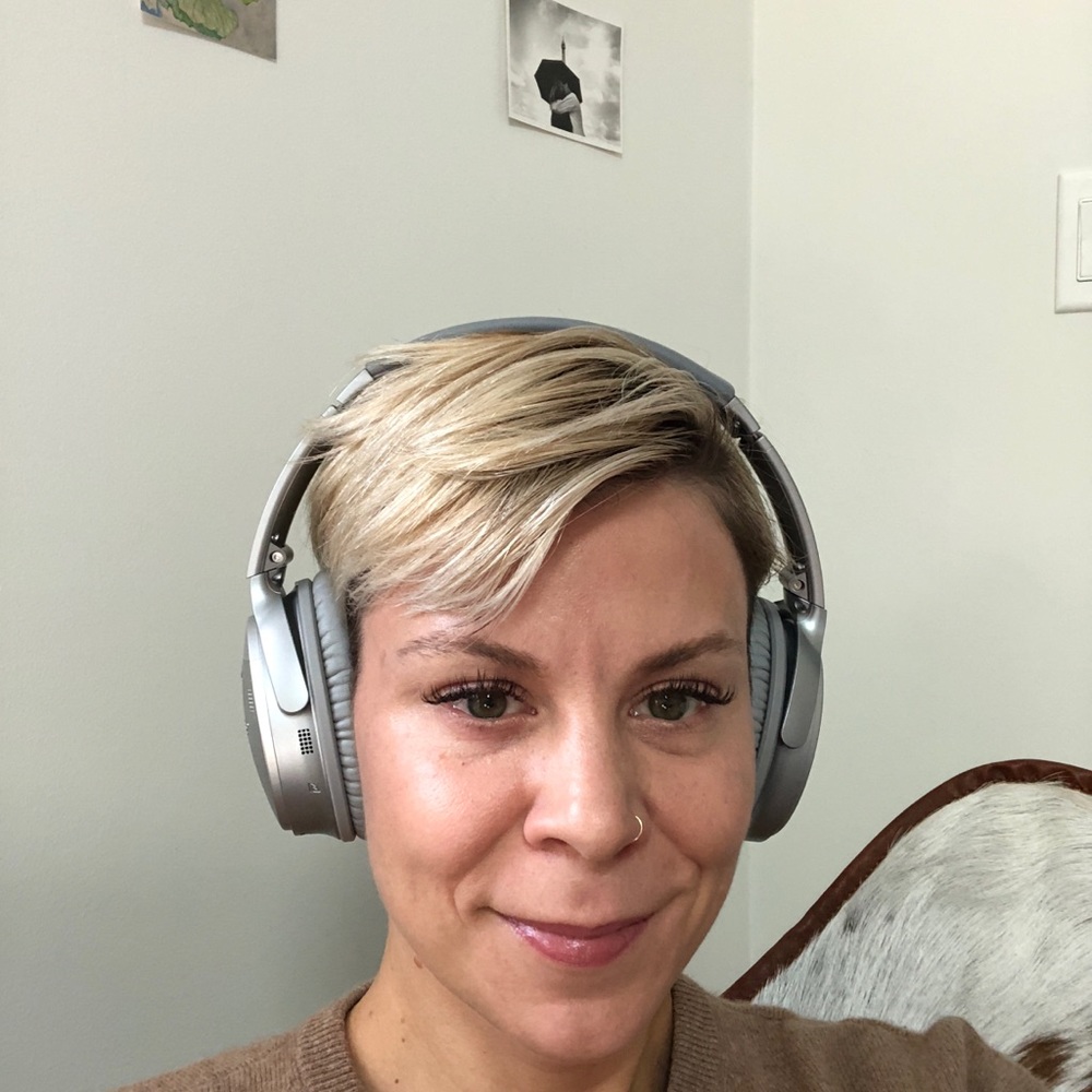 Meet your Posher, Emily